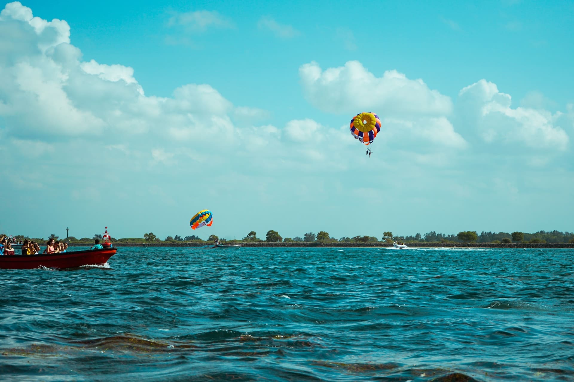 liburan-ke-pantai-anti-bosan-dengan-11-water-sports-di-pantai-tanjung-benoa